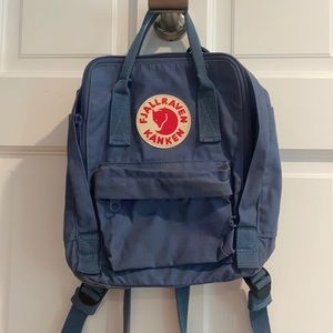 fjallraven kanken backpack light blue